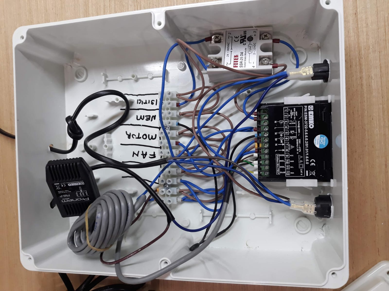 Emko 3722 Bağlantıları Yapılmış Kutulu